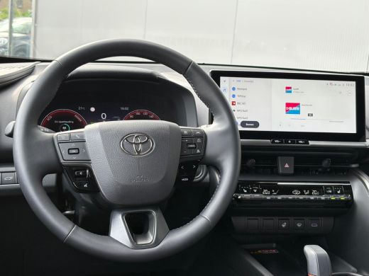 Toyota C-HR 1.8 Hybrid 140PK First Edition Bi-Tone/Winter-pack/Gr.-navigatie/Elektr.klep/Camera/Adapt.-cruise ActivLease financial lease