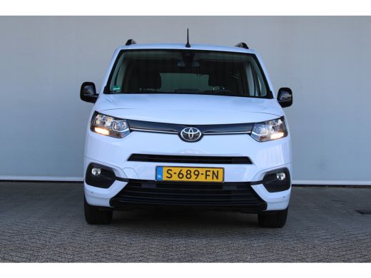 Toyota ProAce 1.2 Turbo Active | 5-persoons | Dubbele schuifdeur | Navigatie | Camera | Climate control | ActivLease financial lease