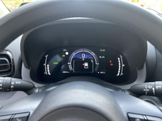 Toyota Yaris 1.5 Hybrid 115 Dynamic ActivLease financial lease