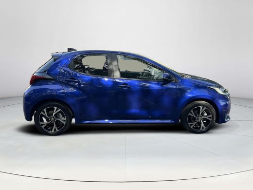 Toyota Yaris 1.5 Hybrid 115 Dynamic ActivLease financial lease