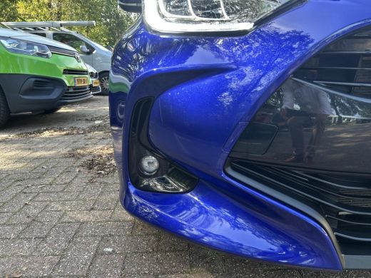 Toyota Yaris 1.5 Hybrid 115 Dynamic ActivLease financial lease