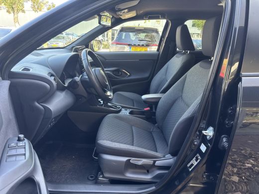 Toyota Yaris Cross 1.5 Hybrid 115 Dynamic Plus | 06-10141018 Voor meer informatie ActivLease financial lease