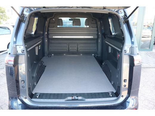 Volkswagen ID. Buzz Cargo Cargo Bulli Limited edition 79 kWh | Achteruitrijcamera | Apple Carplay/Android Auto|telefooninte... ActivLease financial lease