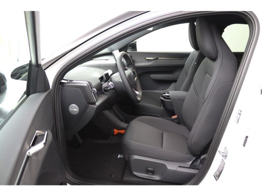 Volvo  EX30 P5 Long Range Plus Black Edition Europa 69 kWh | Direct Beschikbaar | Elektrische Stoelen | Stoel... ActivLease financial lease
