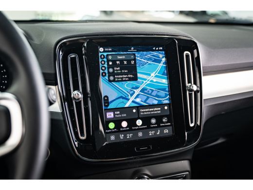 Volvo  XC40 B4 197PK Plus Dark | Trekhaak | Getint Glas | All-Season | Geheugen | Elek Stoelen | 19'' ActivLease financial lease