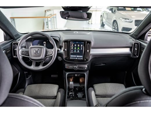 Volvo  XC40 B4 197PK Plus Dark | Trekhaak | Getint Glas | All-Season | Geheugen | Elek Stoelen | 19'' ActivLease financial lease