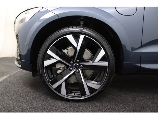 Volvo  XC60 T8 AWD Ultra Black Edition Exec | Achterbank verwarmd | Achteruitrijcamera | Alarmsysteem ActivLease financial lease