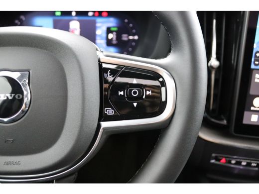 Volvo  XC60 T8 AWD Ultra Black Edition Exec | Achterbank verwarmd | Achteruitrijcamera | Alarmsysteem ActivLease financial lease