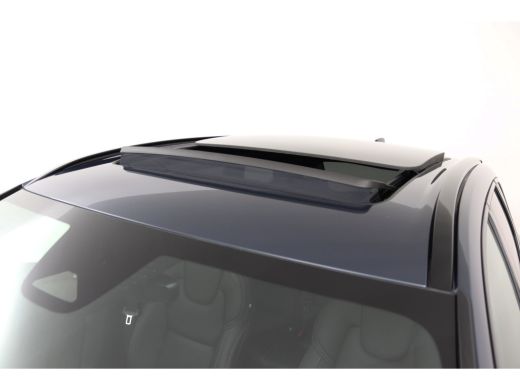 Volvo  XC60 T8 AWD Ultra Black Edition Exec | Achterbank verwarmd | Achteruitrijcamera | Alarmsysteem ActivLease financial lease