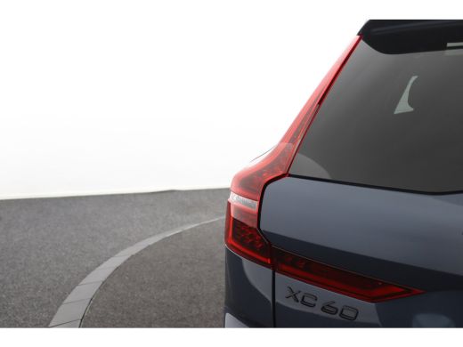 Volvo  XC60 T8 AWD Ultra Black Edition Exec | Achterbank verwarmd | Achteruitrijcamera | Alarmsysteem ActivLease financial lease