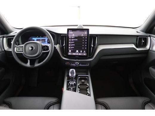 Volvo  XC60 T8 AWD Ultra Black Edition Exec | Achterbank verwarmd | Achteruitrijcamera | Alarmsysteem ActivLease financial lease