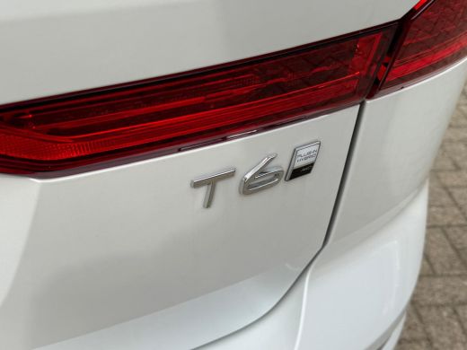 Volvo  XC60 T6 350PK Ultra Dark | 360 | Trekhaak | Panoramadak | Geheugen | Adap Cruise | 20'' ActivLease financial lease