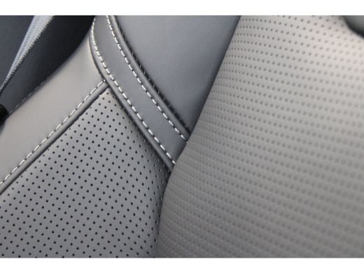 Volvo  XC60 T8 405PK Ultra Black Edition Exec | Full option! | Luchtvering | 360 | Geheugen | Massage ActivLease financial lease