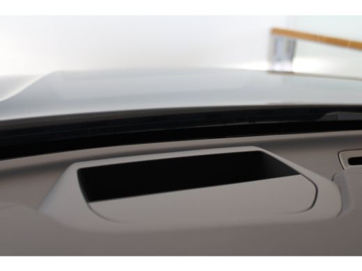 Volvo  XC60 T8 405PK Ultra Black Edition Exec | Full option! | Luchtvering | 360 | Geheugen | Massage ActivLease financial lease