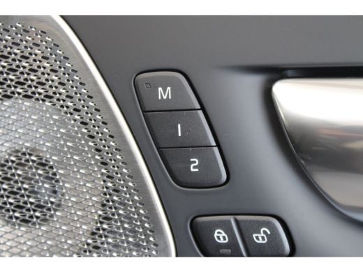 Volvo  XC60 T8 405PK Ultra Black Edition Exec | Full option! | Luchtvering | 360 | Geheugen | Massage ActivLease financial lease