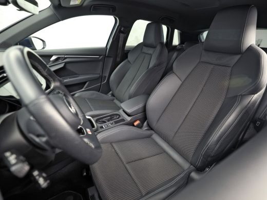 Audi A3 Sportback 30 TFSI S-Line Automaat (2X S-LINE, APPLE CARPLAY, STOELVERWARMING, PLAT S-LINE SPORTST... ActivLease financial lease