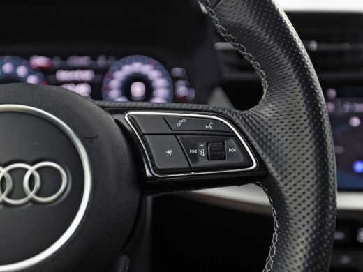 Audi A3 Sportback 30 TFSI S-Line Automaat (2X S-LINE, APPLE CARPLAY, STOELVERWARMING, PLAT S-LINE SPORTST... ActivLease financial lease