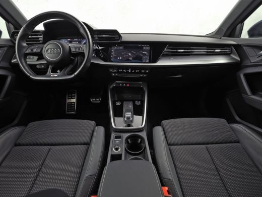 Audi A3 Sportback 30 TFSI S-Line Automaat (2X S-LINE, APPLE CARPLAY, STOELVERWARMING, PLAT S-LINE SPORTST... ActivLease financial lease