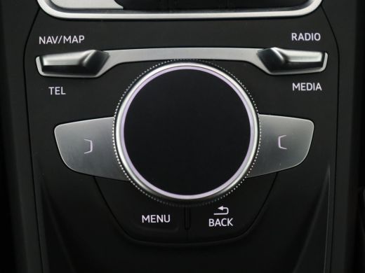 Audi Q2 | Virtual dashboard | Cruise control | Navigatie | Climate control | Carplay | DAB | Lichtmetaal ... ActivLease financial lease