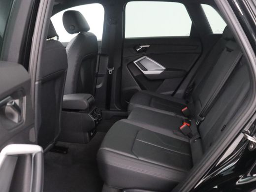 Audi Q3 | Leder | Virtual Dashboard | Carplay | Stoelverwarming | Climate control | Cruise control | Came... ActivLease financial lease