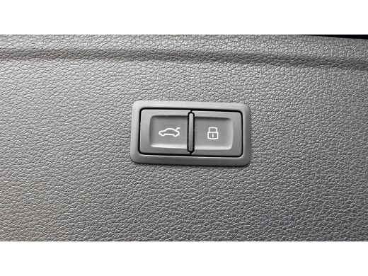 Audi Q5 50 TFSIe 299PK S EDITION COMPETITION AUTOMAAT SOH 100% / NAVI / LEDER / CLIMA / FULL-LED / PDC / ... ActivLease financial lease