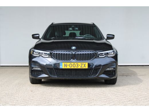 BMW 3 Serie Touring 320e Business Edition Plus | SOH 93% | M-sport | Ledere bekleding | Elektrische achterkle... ActivLease financial lease