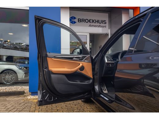 BMW iX3 Executive 80 kWh | Pano | Elek. Stoelen met Memory | Elek. achterklep | Apple Carplay | Achteruit... ActivLease financial lease