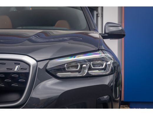 BMW iX3 Executive 80 kWh | Pano | Elek. Stoelen met Memory | Elek. achterklep | Apple Carplay | Achteruit... ActivLease financial lease