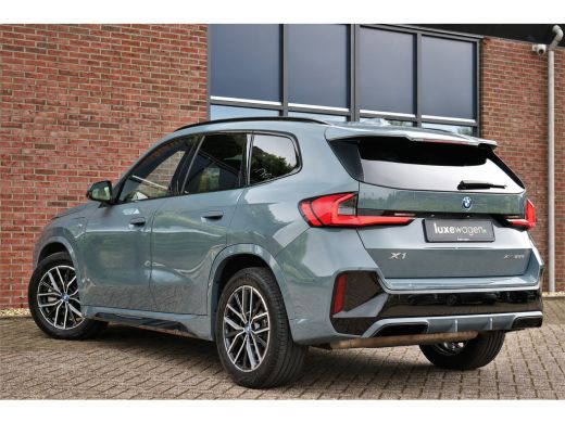 BMW X1 xDrive25e M-Sport Premium 18inch Leder Camera ACC-voorbereiding ActivLease financial lease