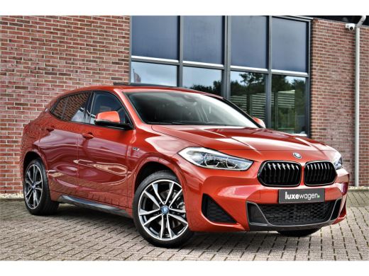 BMW X2 xDrive25e M-Sport | Pano | HUD | Sunset orange | 19 inch | Camera ActivLease financial lease