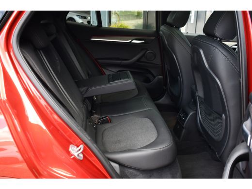 BMW X2 xDrive25e M-Sport | Pano | HUD | Sunset orange | 19 inch | Camera ActivLease financial lease