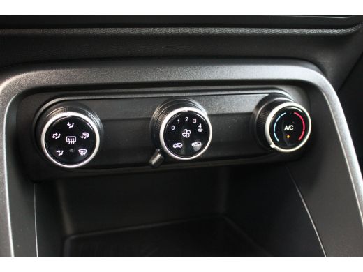 Citroën &euml;-C3 Business 113pk Comfort Range 44 kWh | Airco | Comfort St. | Cruise C. | LED | Navigatie | PDC | A... ActivLease financial lease
