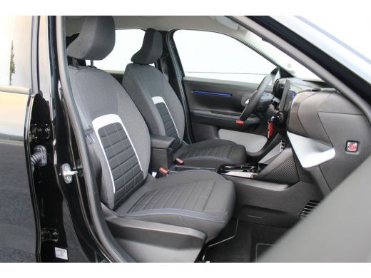 Citroën &euml;-C3 Business 113pk Comfort Range 44 kWh | Airco | Comfort St. | Cruise C. | LED | Navigatie | PDC | A... ActivLease financial lease