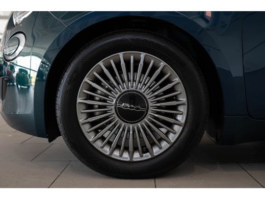 Fiat 500 1.0 Hybrid Torino Launch Edition | Tot 8 Jaar Garantie | Climate Controle | Apple Carplay & Andro... ActivLease financial lease