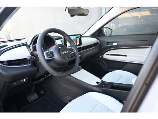 Fiat 600 1.2 Hybrid La Prima 145pk VOORRAAD-ACTIE! 8 Jaar Garantie! | Vol-Leder | Adaptive Cruise | Stoelv... ActivLease financial lease