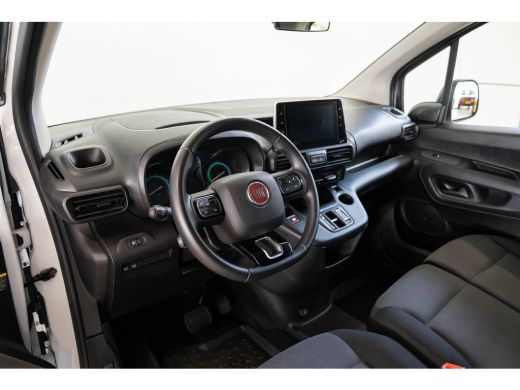 Fiat E-Dobl&ograve; 136 L1 50 kWh | Laadruimte Pakket | Camera | Navigatie | Parkeersensoren | Apple Carplay & Androi... ActivLease financial lease