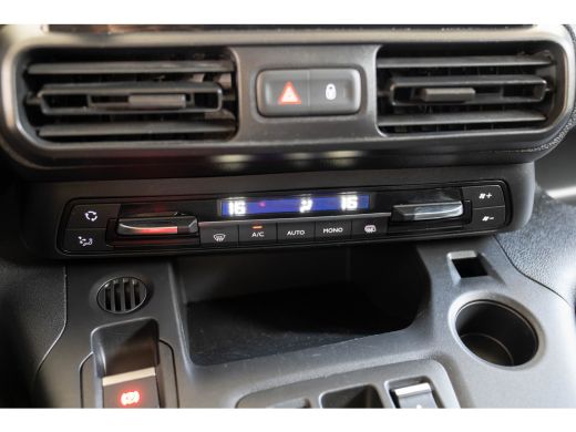 Fiat E-Dobl&ograve; 136 L1 50 kWh | Laadruimte Pakket | Camera | Navigatie | Parkeersensoren | Apple Carplay & Androi... ActivLease financial lease
