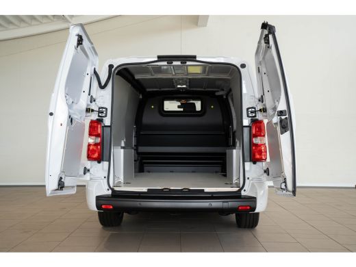 Fiat E-Scudo L3 75 kWh | SOH 97% | Camera | Laadruimtepakket | Apple Carplay & Android Auto | Buitenspiegels e... ActivLease financial lease