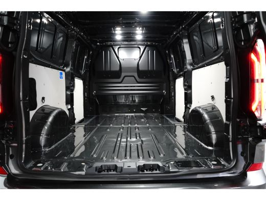 Ford E-Transit Custom 340 L2H1 Limited Dubbele schuifdeur | Apple Carplay en Android auto | Led verlichting | 3 - Zitpl... ActivLease financial lease