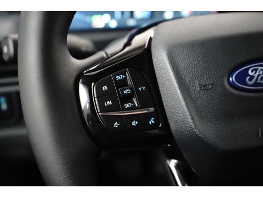 Ford E-Transit Custom 340 L2H1 Limited Dubbele schuifdeur | Apple Carplay en Android auto | Led verlichting | 3 - Zitpl... ActivLease financial lease