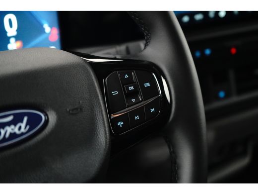 Ford E-Transit Custom E-Transit Custom 340 L2H1 Limited Apple carplay en Android auto | Full Led | 3 - Zitplaatsen | ActivLease financial lease