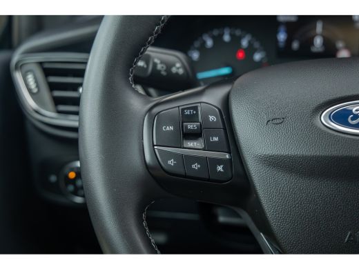 Ford Fiesta 1.0 EcoBoost Hybrid Titanium Cruise control | Parkeensensoren achter | Hill hold asist | Apple Ca... ActivLease financial lease