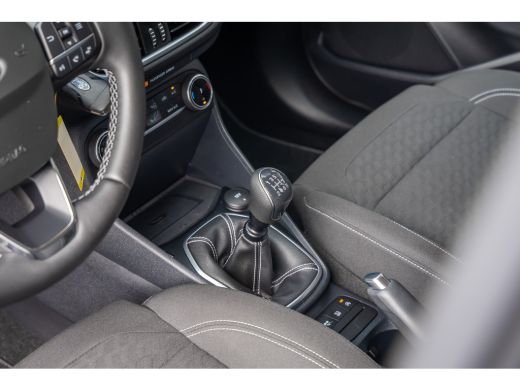 Ford Fiesta 1.0 EcoBoost Hybrid Titanium Cruise control | Parkeensensoren achter | Hill hold asist | Apple Ca... ActivLease financial lease