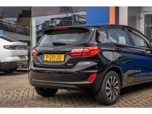 Ford Fiesta 1.0 EcoBoost Hybrid Titanium Cruise control | Parkeensensoren achter | Hill hold asist | Apple Ca... ActivLease financial lease