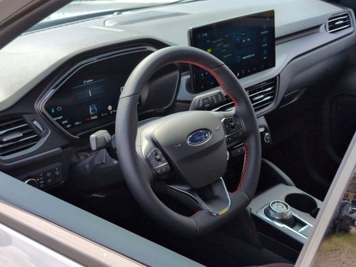 Ford Kuga 2.5 PHEV ST-Line | Achterbank verwarmd | Achteruitrijcamera | All weather banden ActivLease financial lease