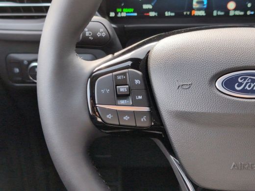 Ford Kuga 2.5 PHEV Titanium | Achterbank verwarmd | Achteruitrijcamera | All Weather banden ActivLease financial lease