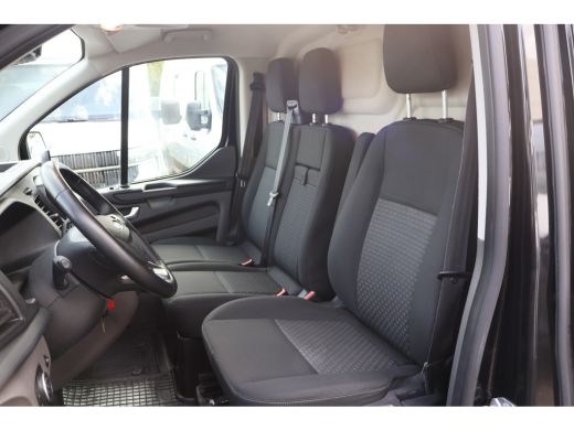 Ford Transit Custom 2.0 TDCI L2 H1 Limited Automaat Airco Camera ActivLease financial lease