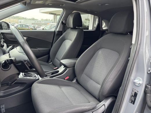 Hyundai Kona 1.6 GDI HEV Fashion Sky | SChuif- kanteldak | Trekhaak | Head-up display | Adaptieve cruise contr... ActivLease financial lease