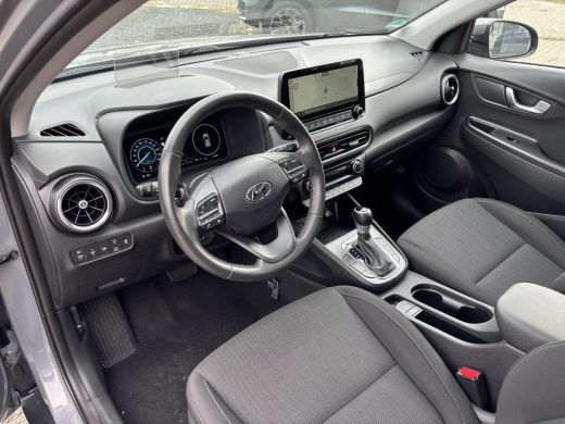 Hyundai Kona 1.6 GDI HEV Fashion Sky | SChuif- kanteldak | Trekhaak | Head-up display | Adaptieve cruise contr... ActivLease financial lease