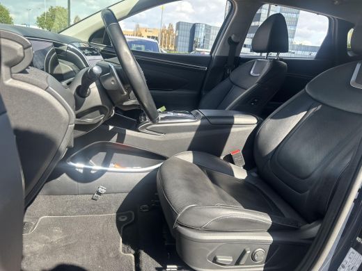 Hyundai Tucson 1.6 T-GDI HEV Premium | Trekhaak | Stoelverwarming & ventilatie | Stuurverwarming | Elek. stoelen... ActivLease financial lease